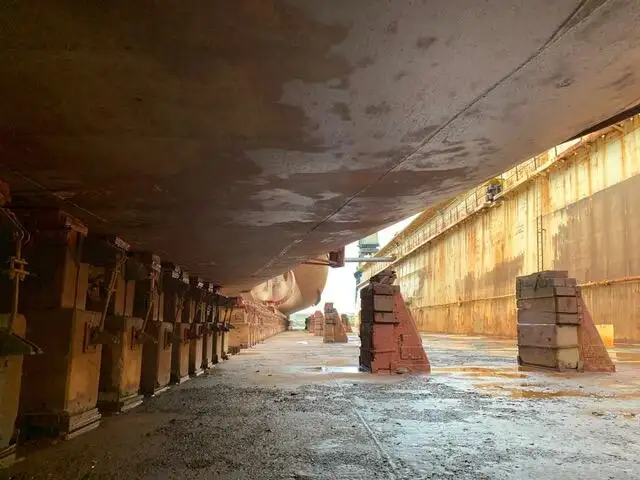ट्रॉलर बिक्री के लिए