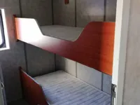 क्रू बोट बिक्री के लिए