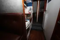 गश्ती नाव बिक्री के लिए