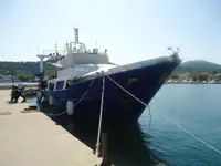 Trawler बेचने के लिए