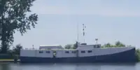 Trawler बेचने के लिए