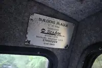 कार्य नौकाएँ बिक्री के लिए