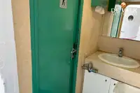 क्रूज जहाज बिक्री के लिए
