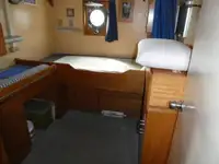 अनुसंधान पोत बिक्री के लिए
