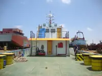क्रू बोट बिक्री के लिए