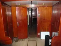 गश्ती नाव बिक्री के लिए