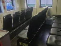 क्रू बोट बिक्री के लिए
