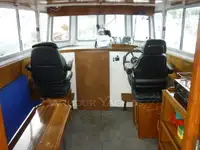 ट्रॉलर बिक्री के लिए