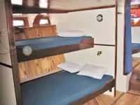 क्रूज जहाज बिक्री के लिए
