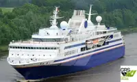 क्रूज जहाज बेचने के लिए