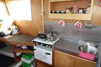 टगबोट बेचने के लिए
