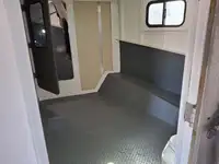 टोबोट बिक्री के लिए