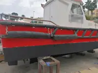 कार्य नौकाएँ बिक्री के लिए