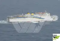 Ro-Ro ship बेचने के लिए
