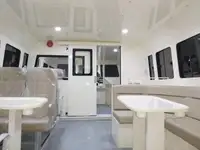 गश्ती नाव बिक्री के लिए