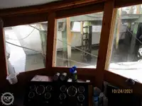 ट्रॉलर बिक्री के लिए