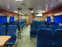 क्रू बोट बिक्री के लिए