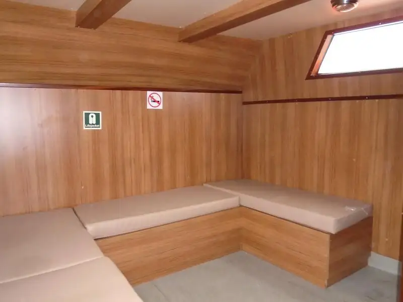 टोबोट बेचने के लिए