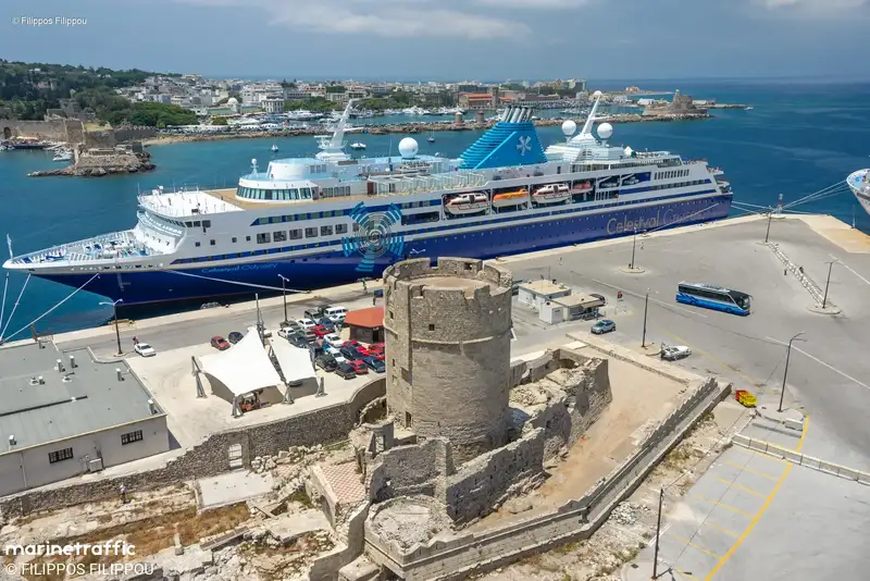 मोटर पोत बेचने के लिए