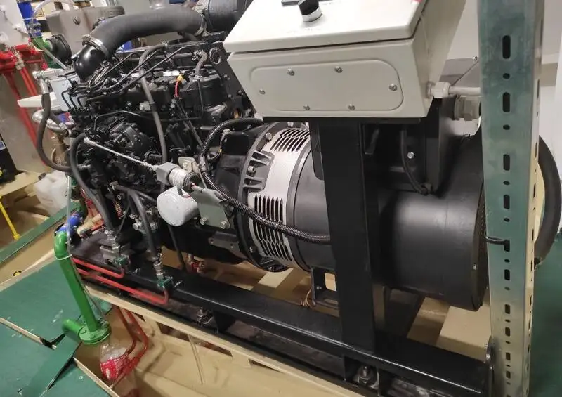 काम की नावें बेचने के लिए