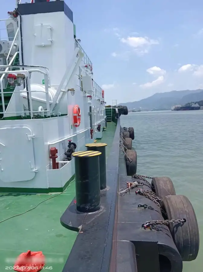 टोबोट बेचने के लिए