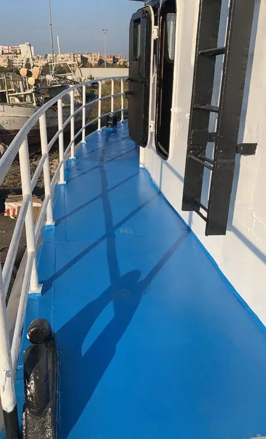 मत्स्य पालन ट्रॉलर बेचने के लिए