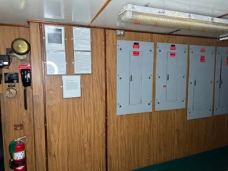 टोबोट बेचने के लिए