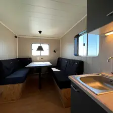 टोबोट बेचने के लिए