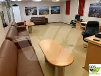 आवास बजरा बेचने के लिए