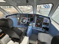 पायलट नाव बेचने के लिए