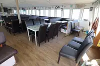 मोटर पोत बेचने के लिए