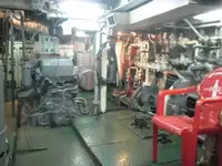 पेट्रोल नाव बेचने के लिए