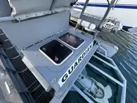 पेट्रोल नाव बेचने के लिए