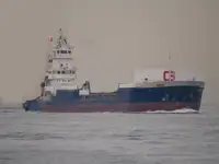 बादबानी जहाज बेचने के लिए