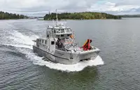 कटमरैन बेचने के लिए