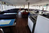 मोटर पोत बेचने के लिए