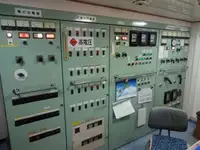 पेट्रोल नाव बेचने के लिए