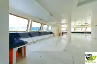 मोटर पोत बेचने के लिए