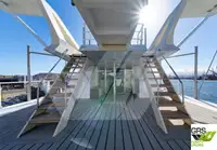 मोटर पोत बेचने के लिए