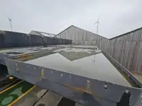 पीपे का पुल बेचने के लिए