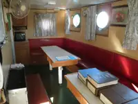 टोबोट बेचने के लिए