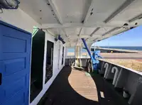 मत्स्य पालन ट्रॉलर बेचने के लिए