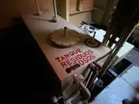 टोबोट बेचने के लिए