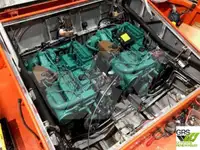 काम की नावें बेचने के लिए