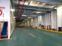 बादबानी जहाज बेचने के लिए