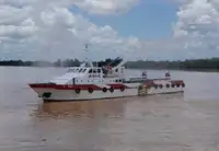 कंटेनर जहाज़ बेचने के लिए