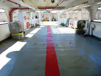 मोटर पोत बेचने के लिए