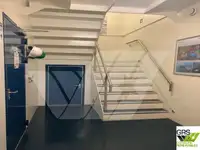 आवास बजरा बेचने के लिए