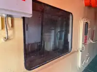 टोबोट बेचने के लिए