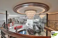 क्रूज जहाज बेचने के लिए